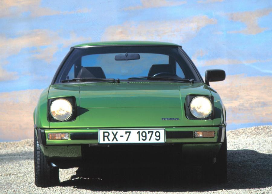  Mazda RX-7 (SA) 1978 года  (фото 17 из 18)